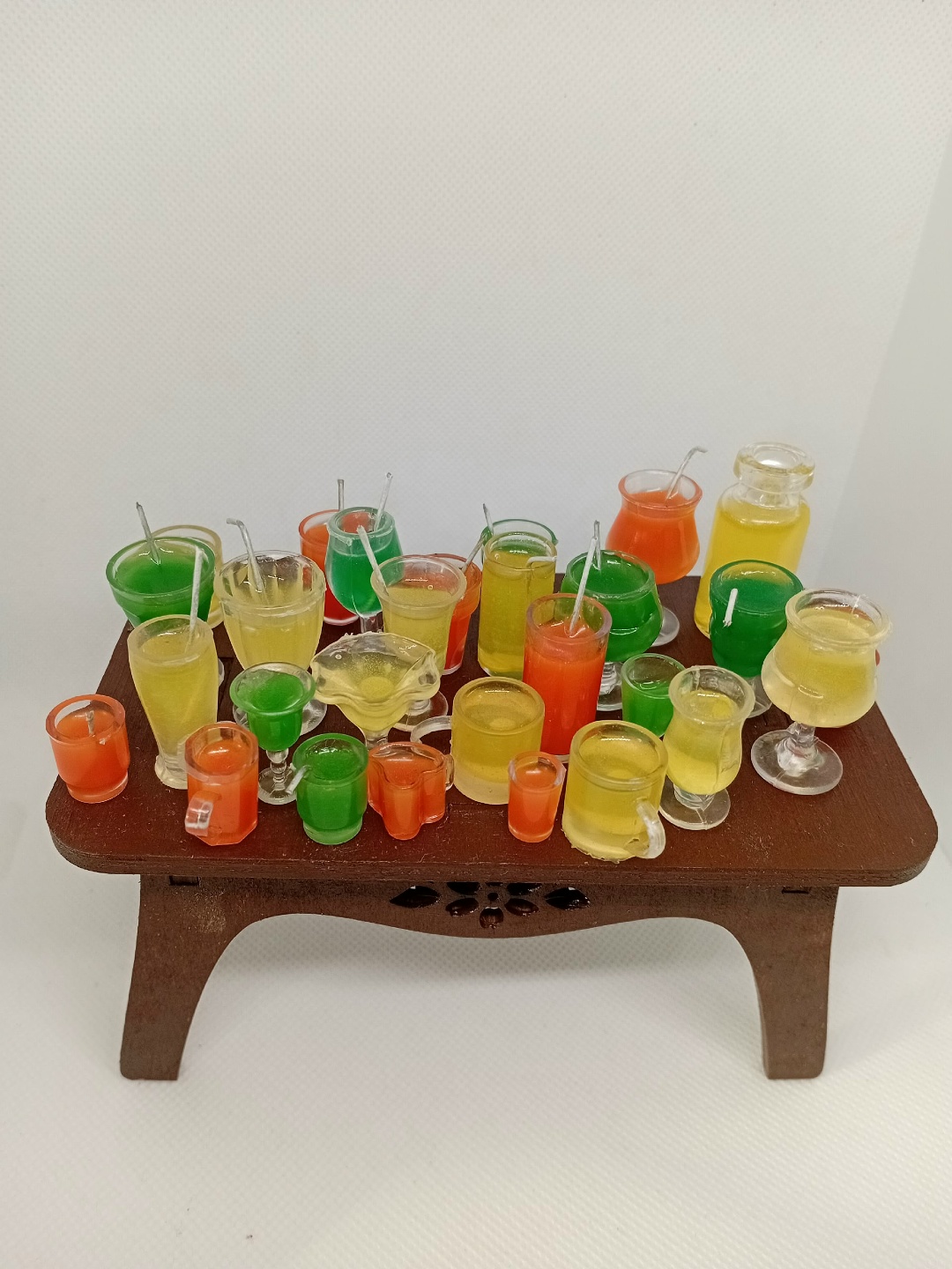 Браслет с опарышами